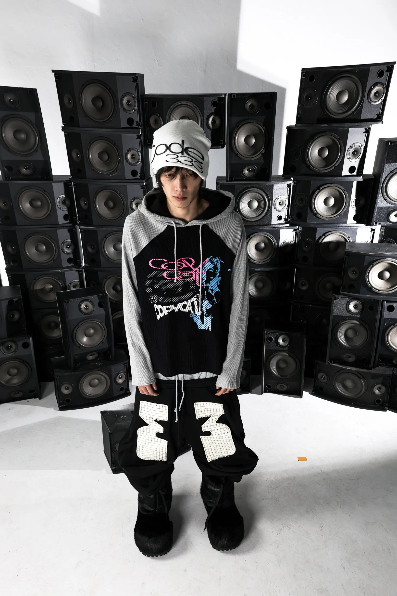 Skull Graphic Knit Beanie