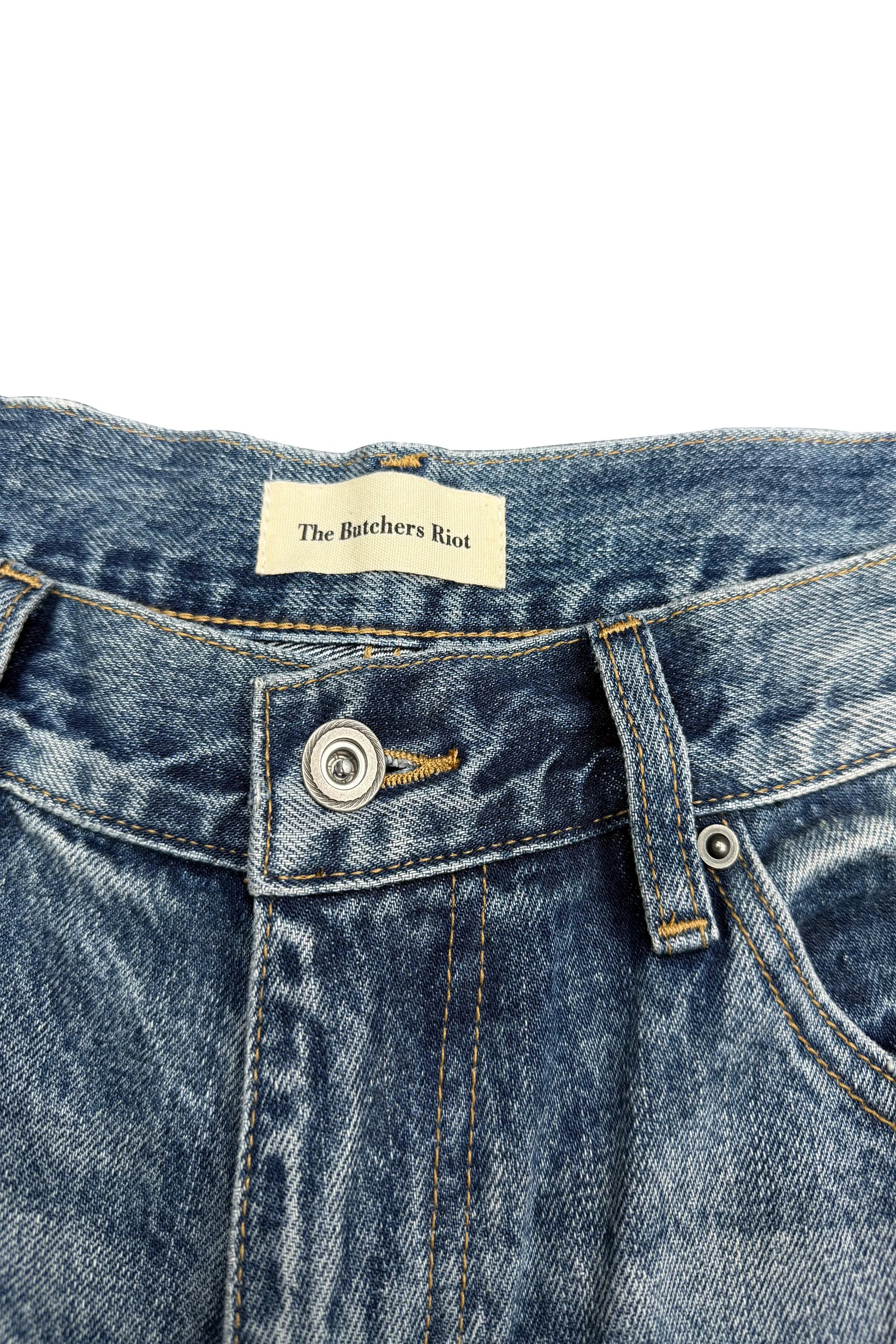 Ice Blue Capri jeans