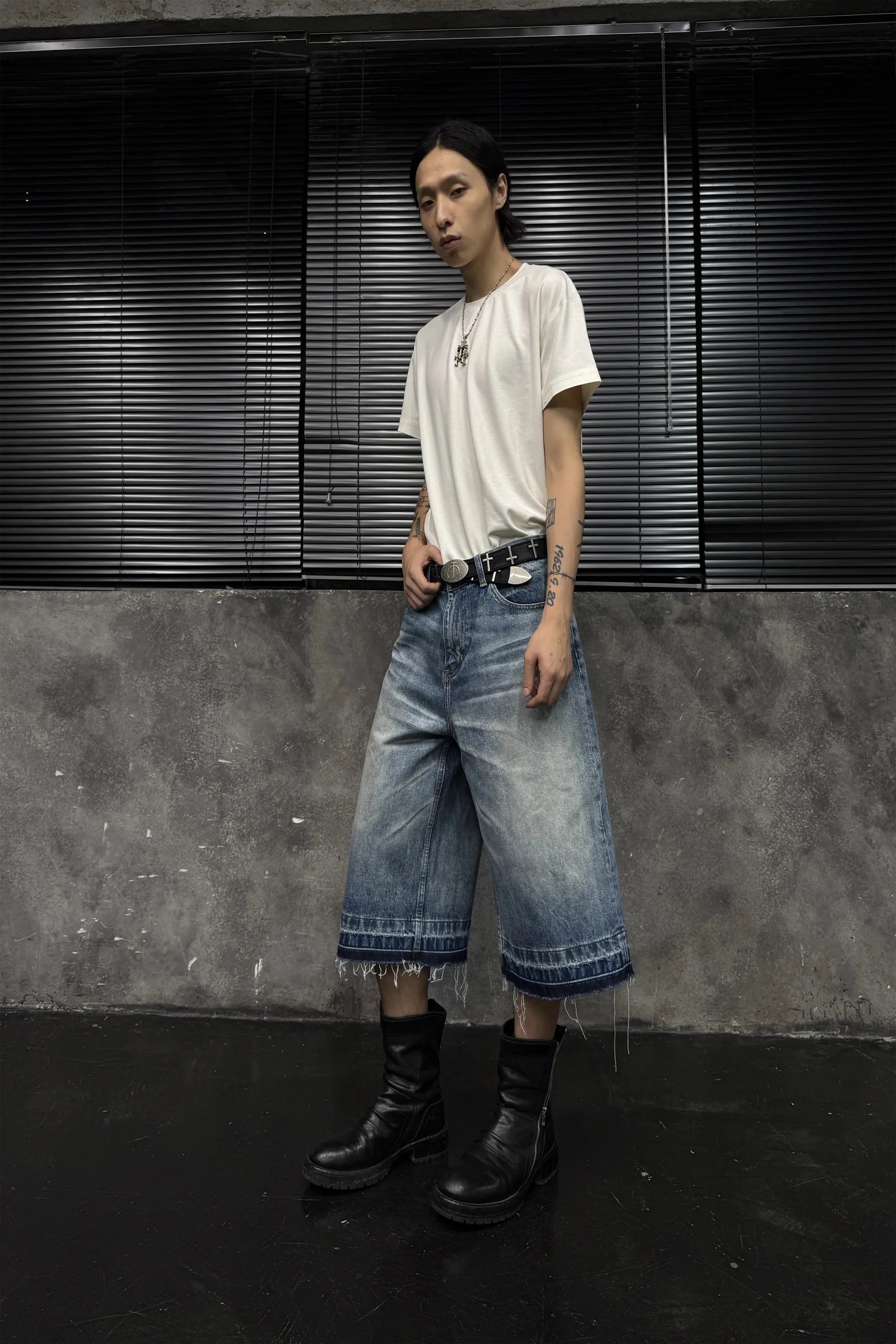 Ice Blue Capri jeans