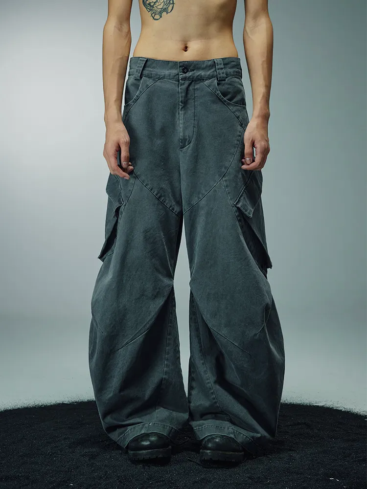 Scimitar structure cargo pants