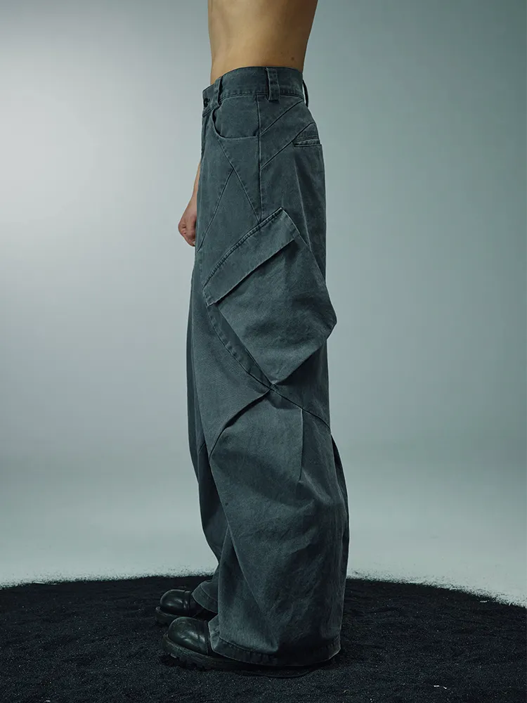 Scimitar structure cargo pants