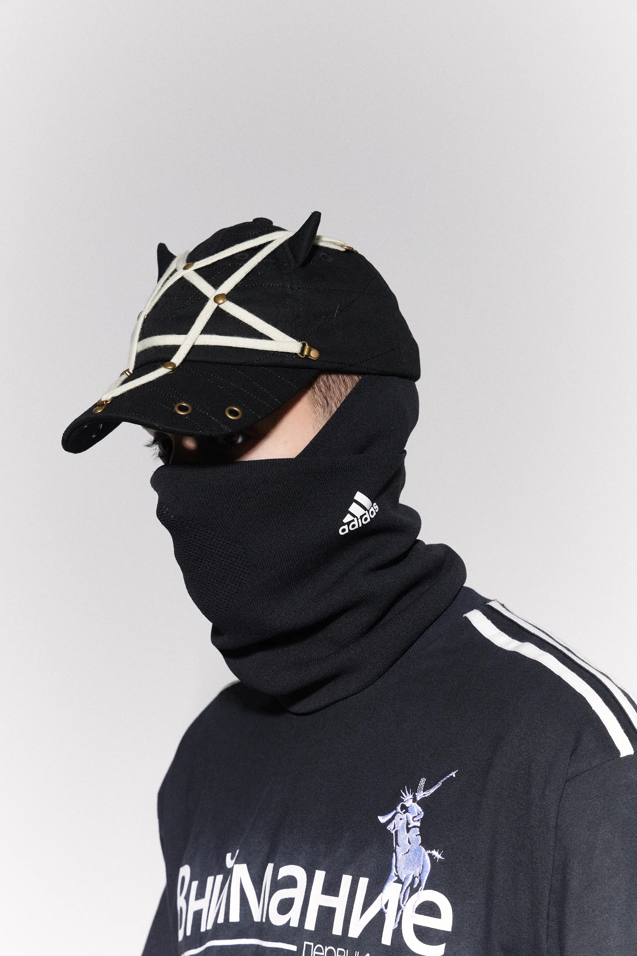 Black Pentagram Cap