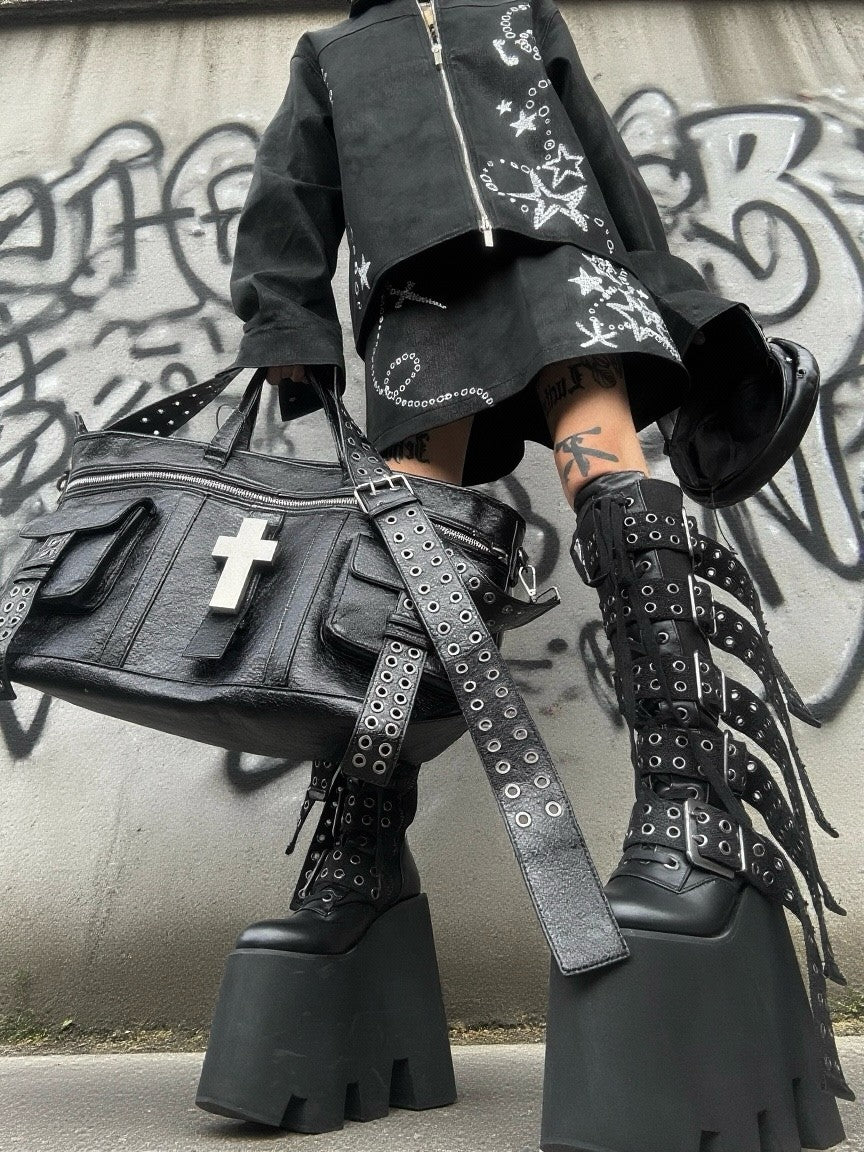 "✝" Cross-cracked leather bag