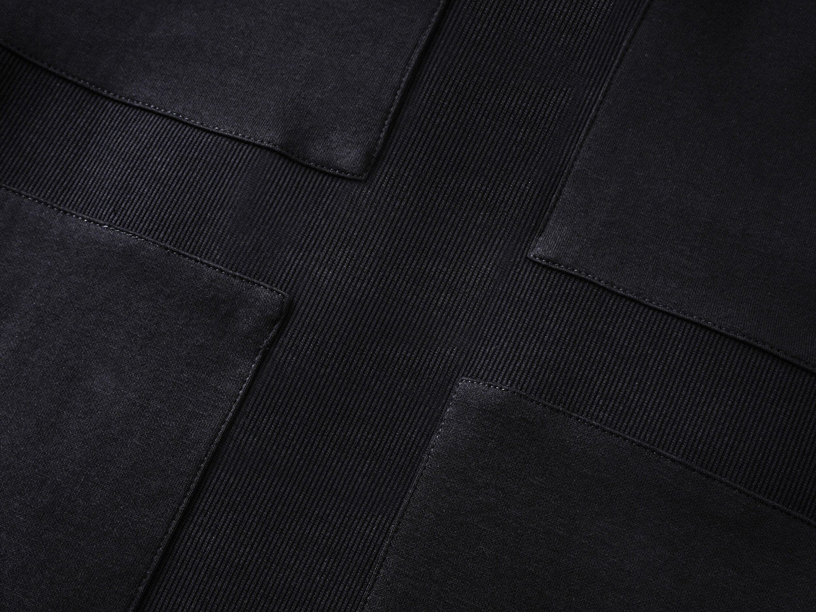 "✝" Fitted base-layer long-sleeve