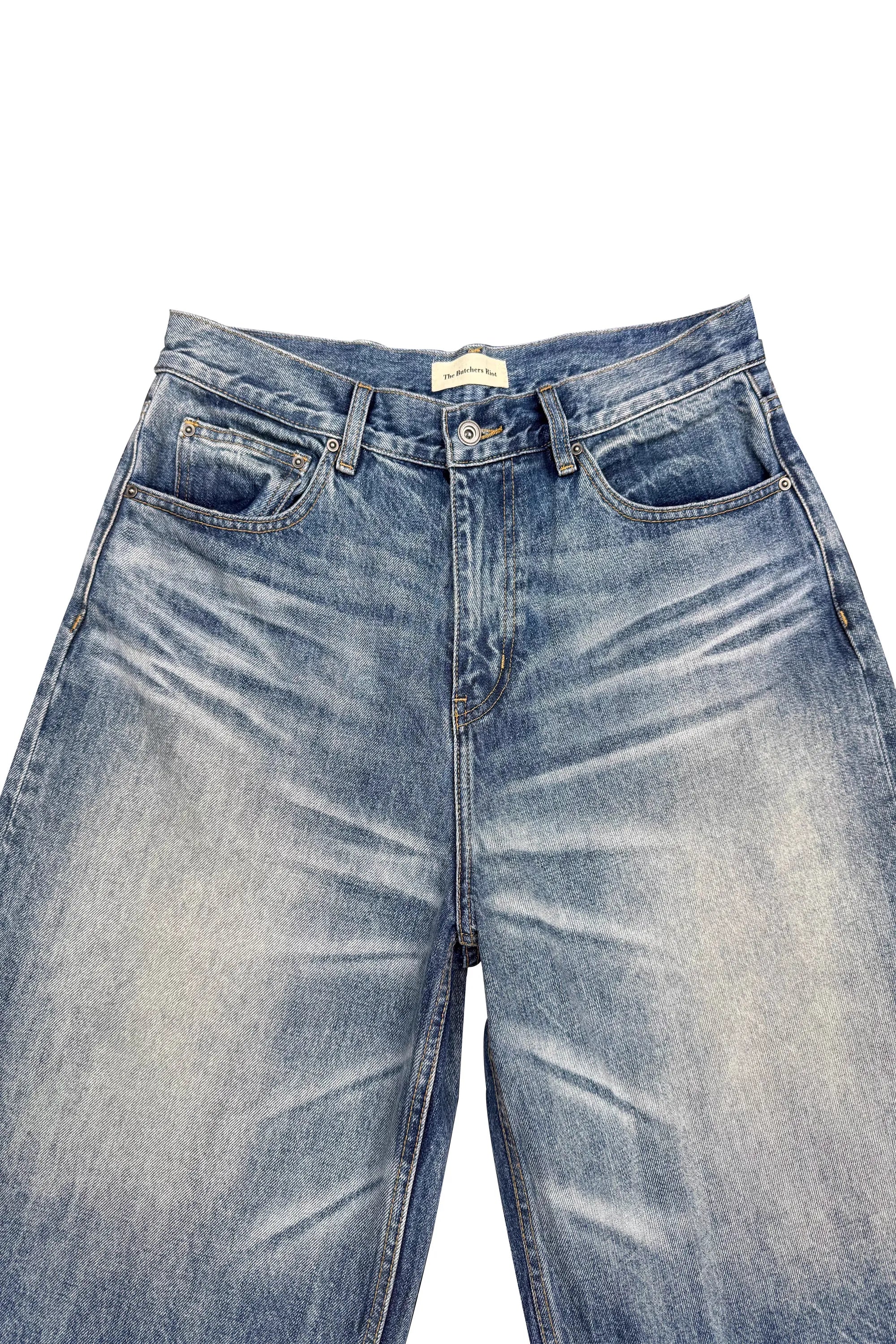 Ice Blue Capri jeans