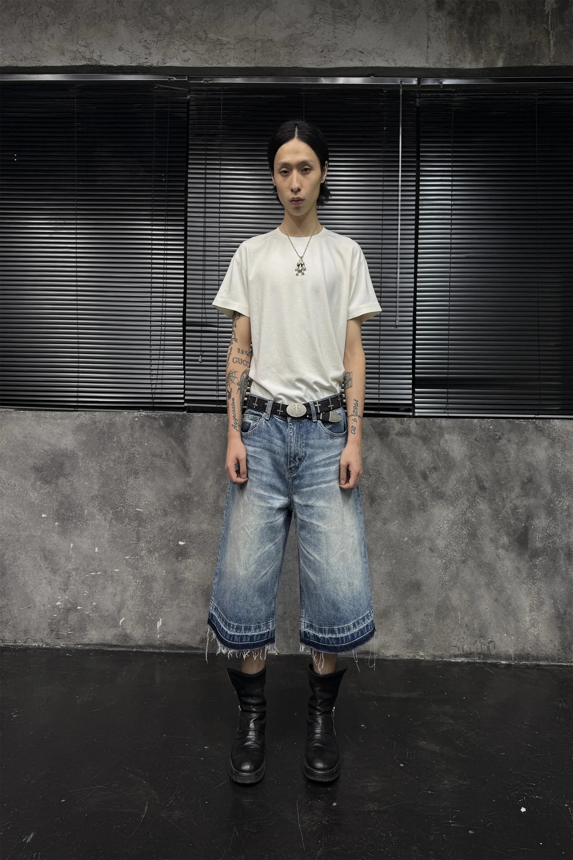 Ice Blue Capri jeans