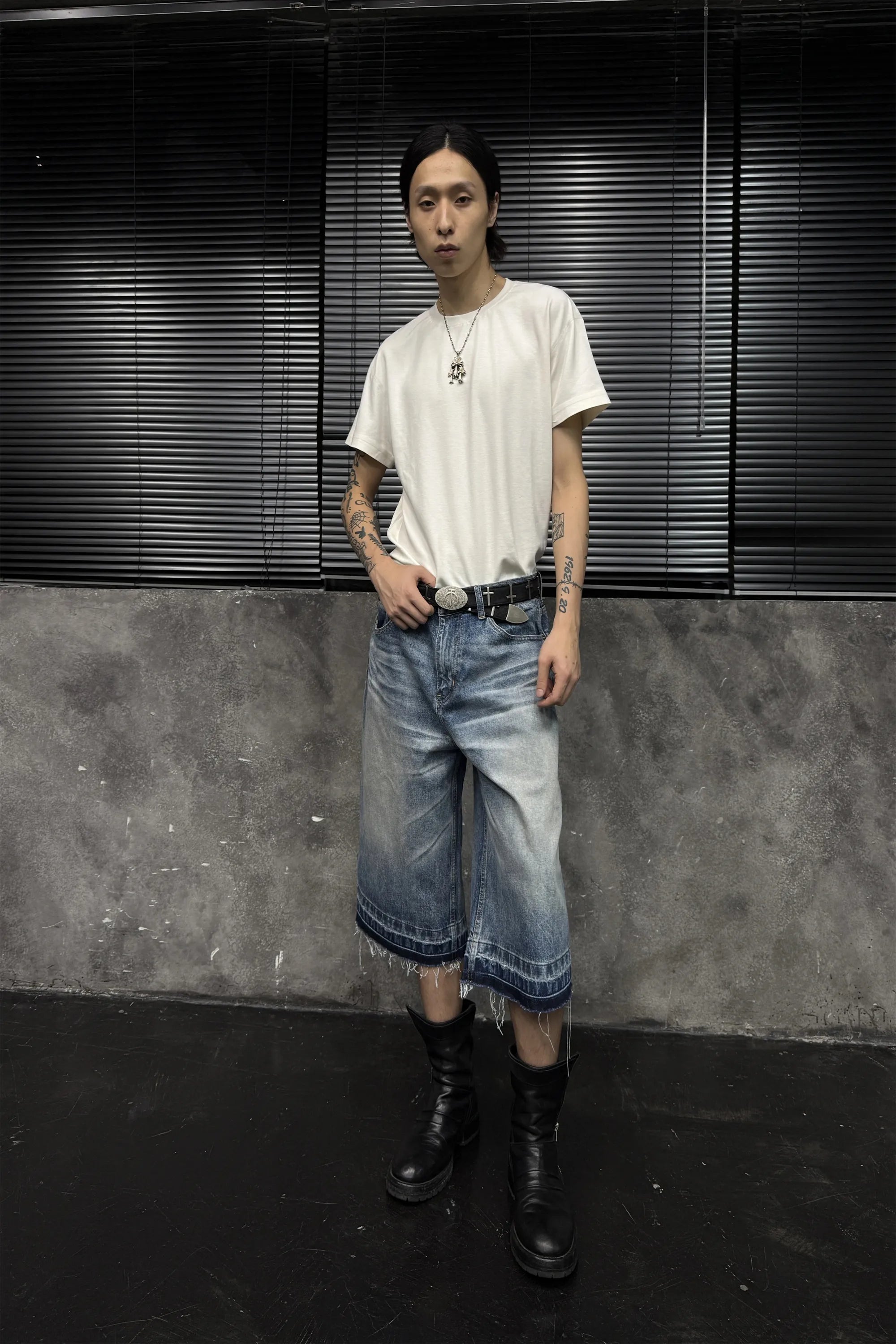 Ice Blue Capri jeans