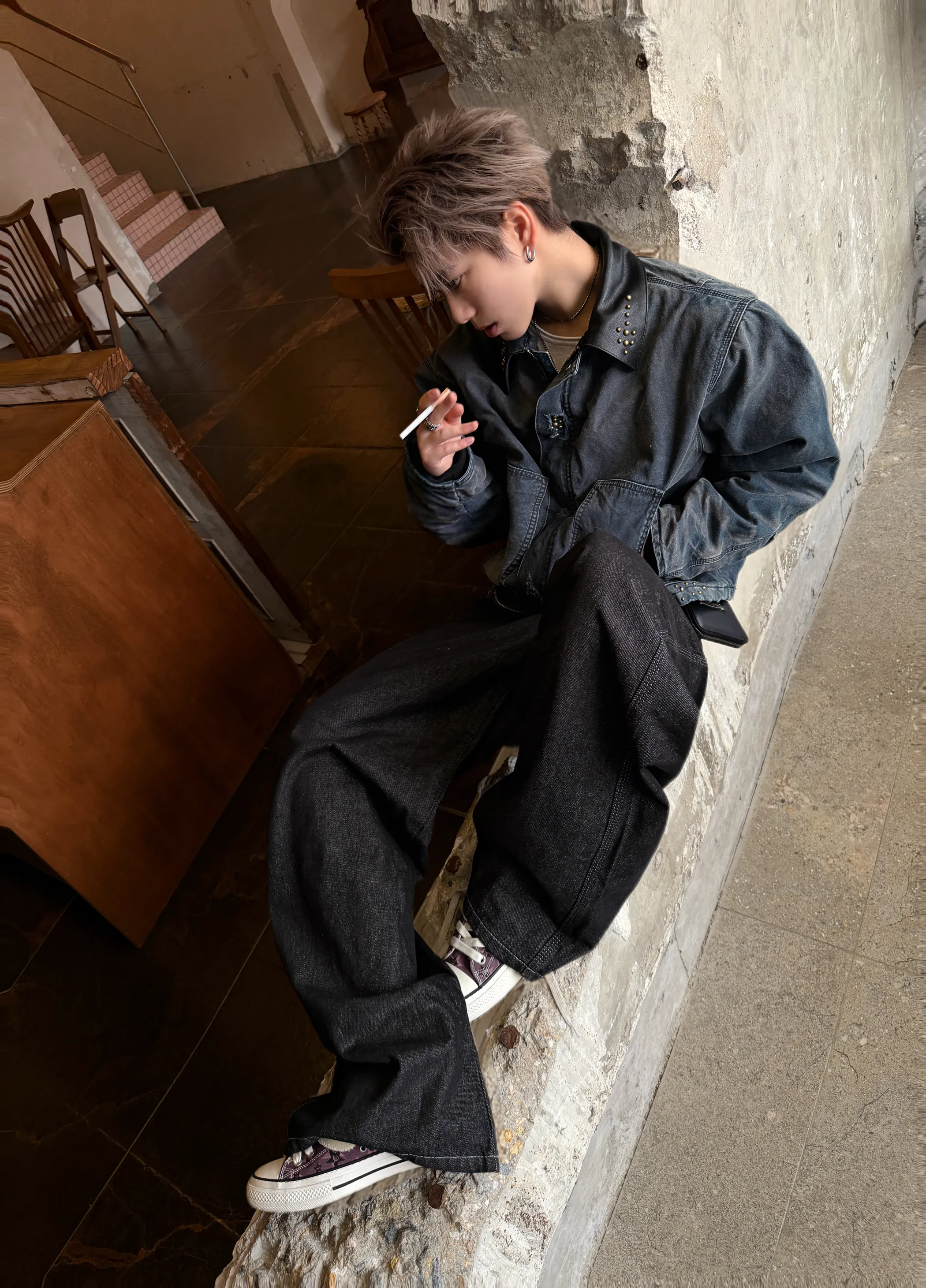 J22 Western Riveted Distressed Jacket